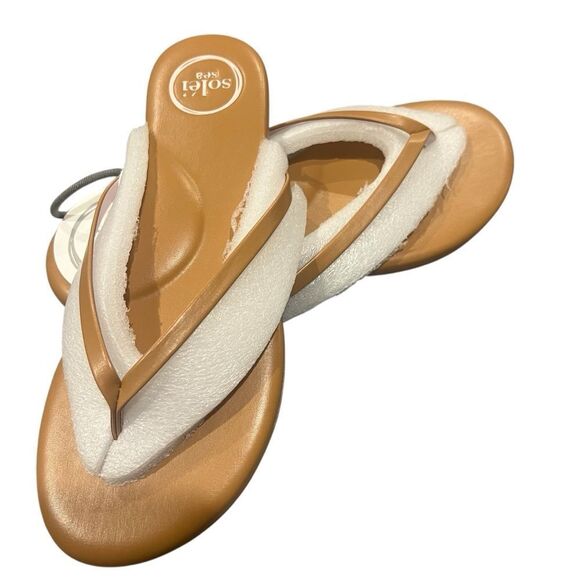 New in Bag Revolve Solei Sea Indie Around Town Flip Flops in Nude/Pink size 7 - Picture 6 of 11